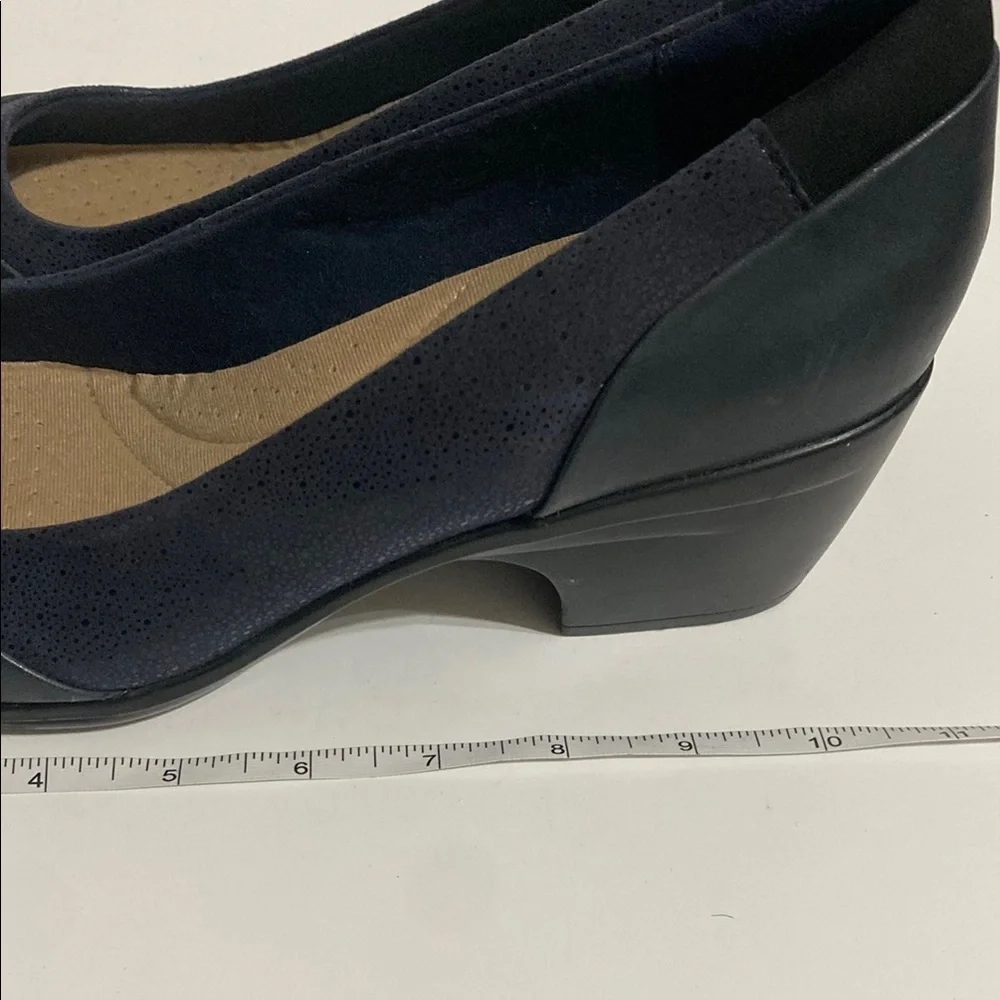 Clarks Elegant black Women's Heels Size 11 M